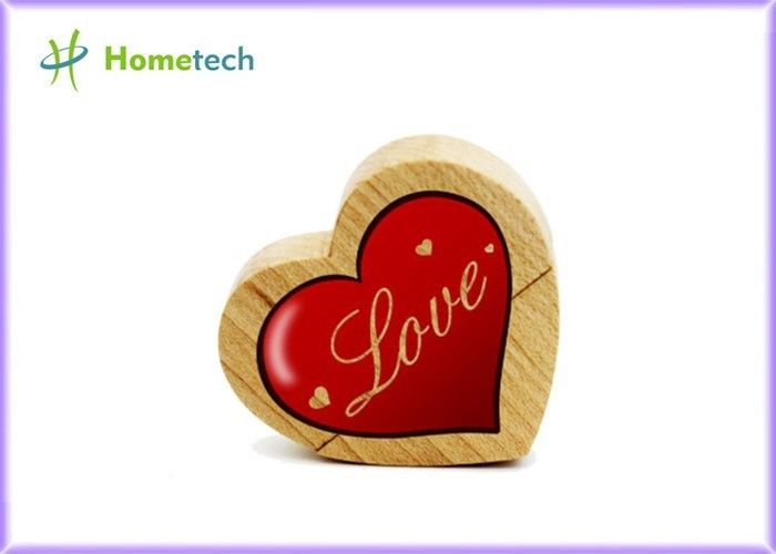 Aşk Kalp Ahşap USB Flash Sürücü 4GB 8GB 16GB 32GB 64GB Akçaağaç / Ceviz Malzemesi
