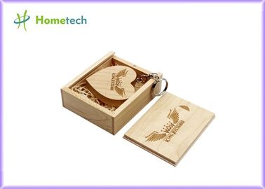 Promosyon Hediye İçin Kalp Şekilli Ahşap USB Flash Sürücü Özelleştirilmiş Logo